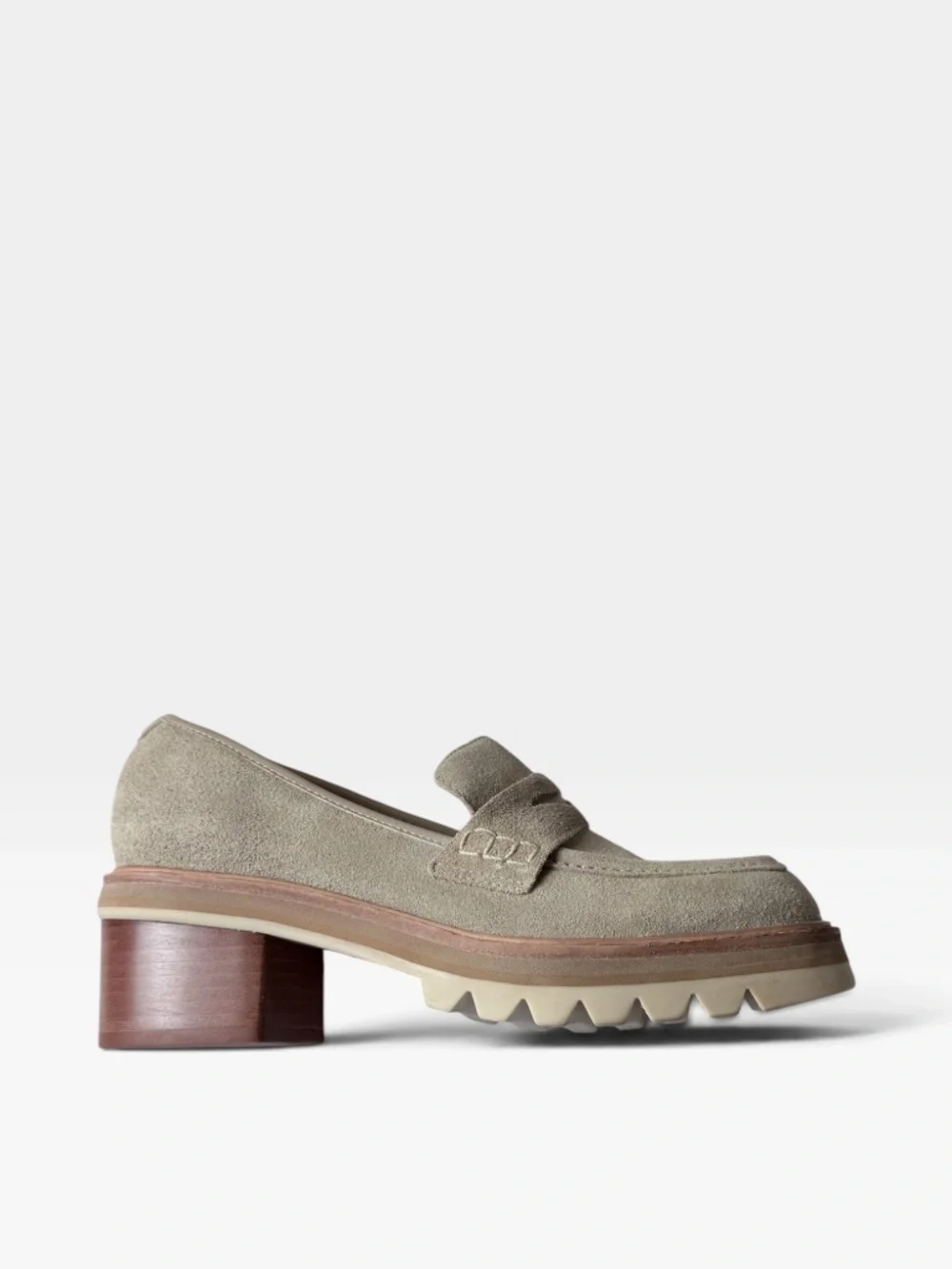 Bernardo Selma Suede Penny Loafers Shoe Size 6M Block Heel